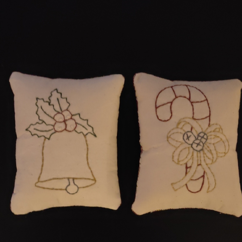 Festive Holiday Pillows with Embroidered Designs